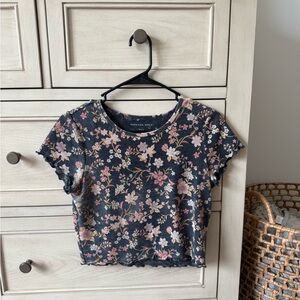 American Eagle Outfitters Crop T-Shirt